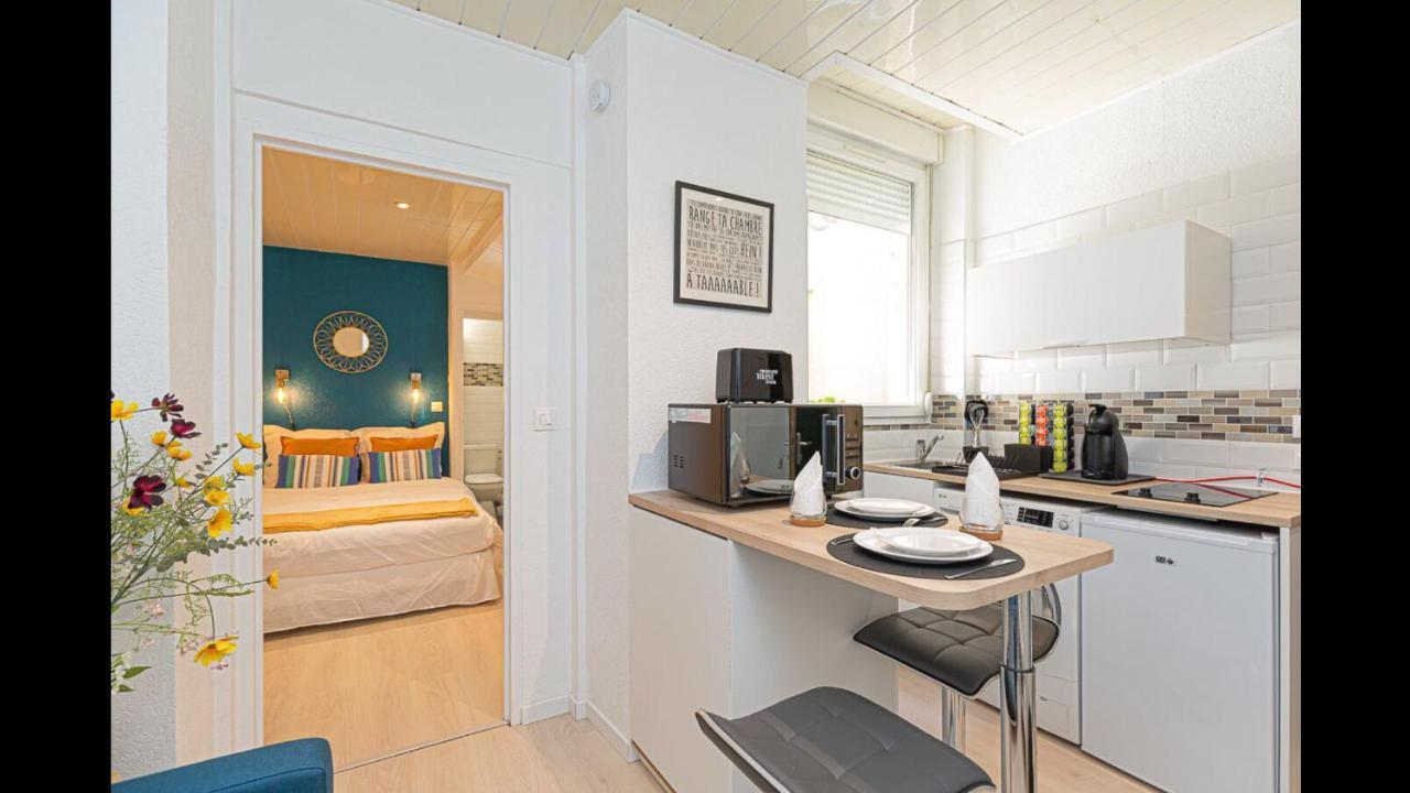 Petit En Rez-de-chaussee, Magnifique Quartier Historique De Apartment *